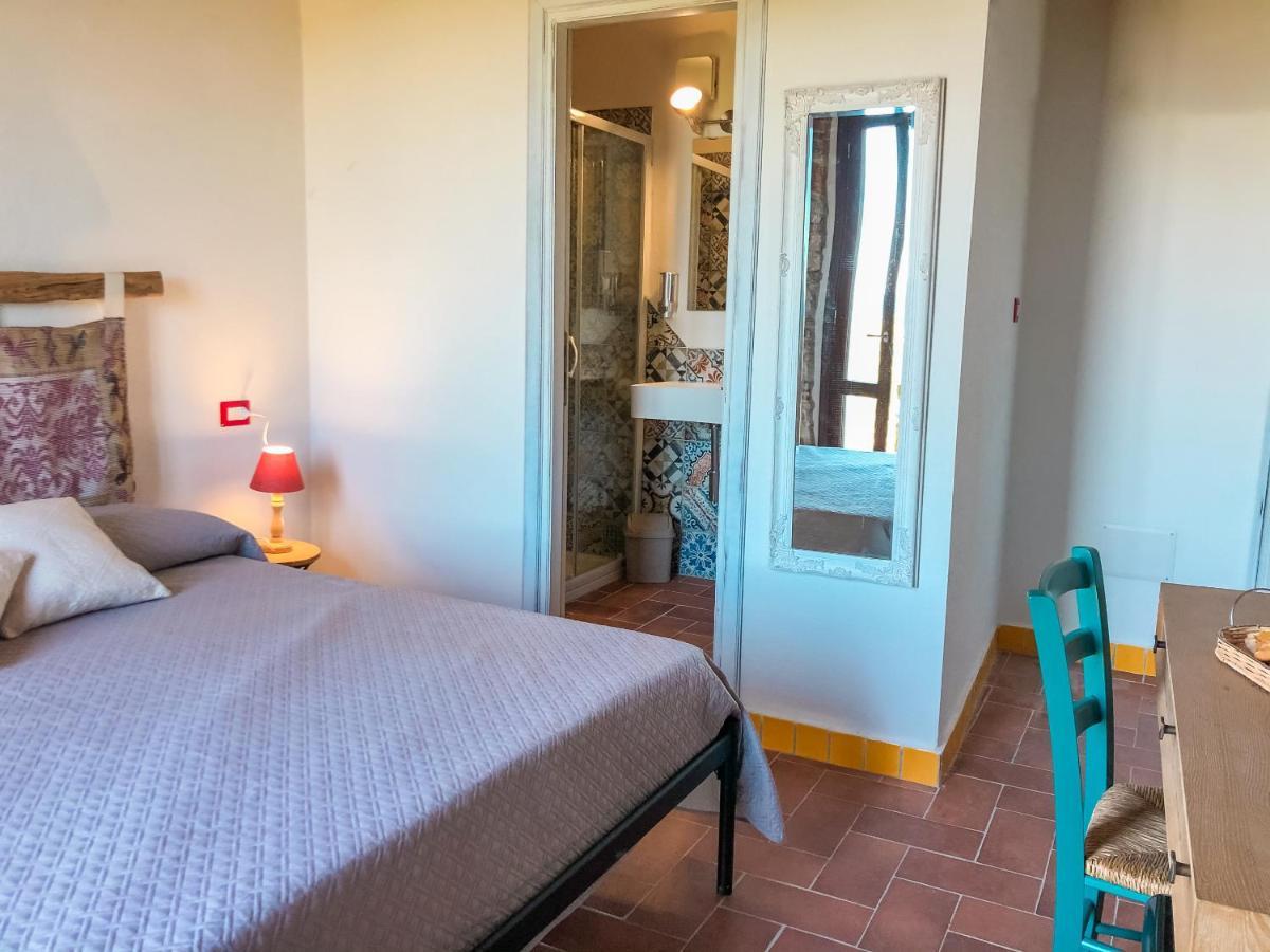 panoramic ROOMS Fora e ' Muros with sea view common terrace , Ammentos Posada Posada (Sardinia) Exterior foto